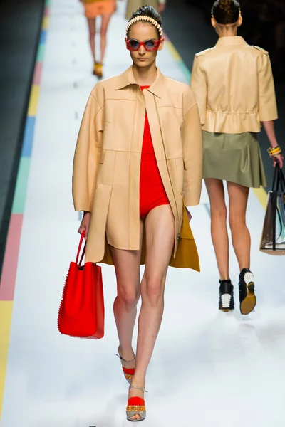 Look 21